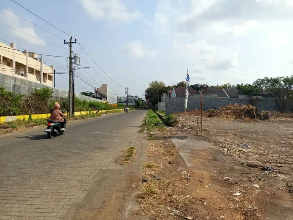 dijual tanah di solobaru luas 150m2 lokasi di jl tlobong gedangan