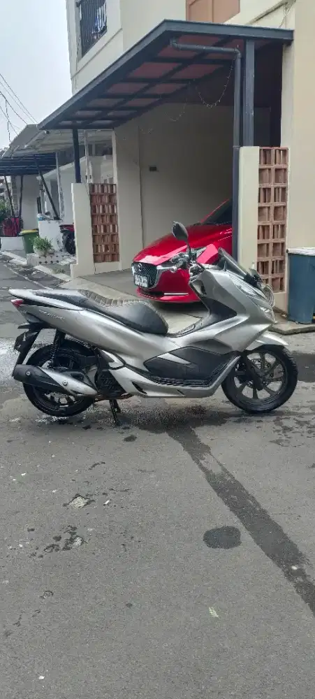 Dijual Honda PCX tThn 2019