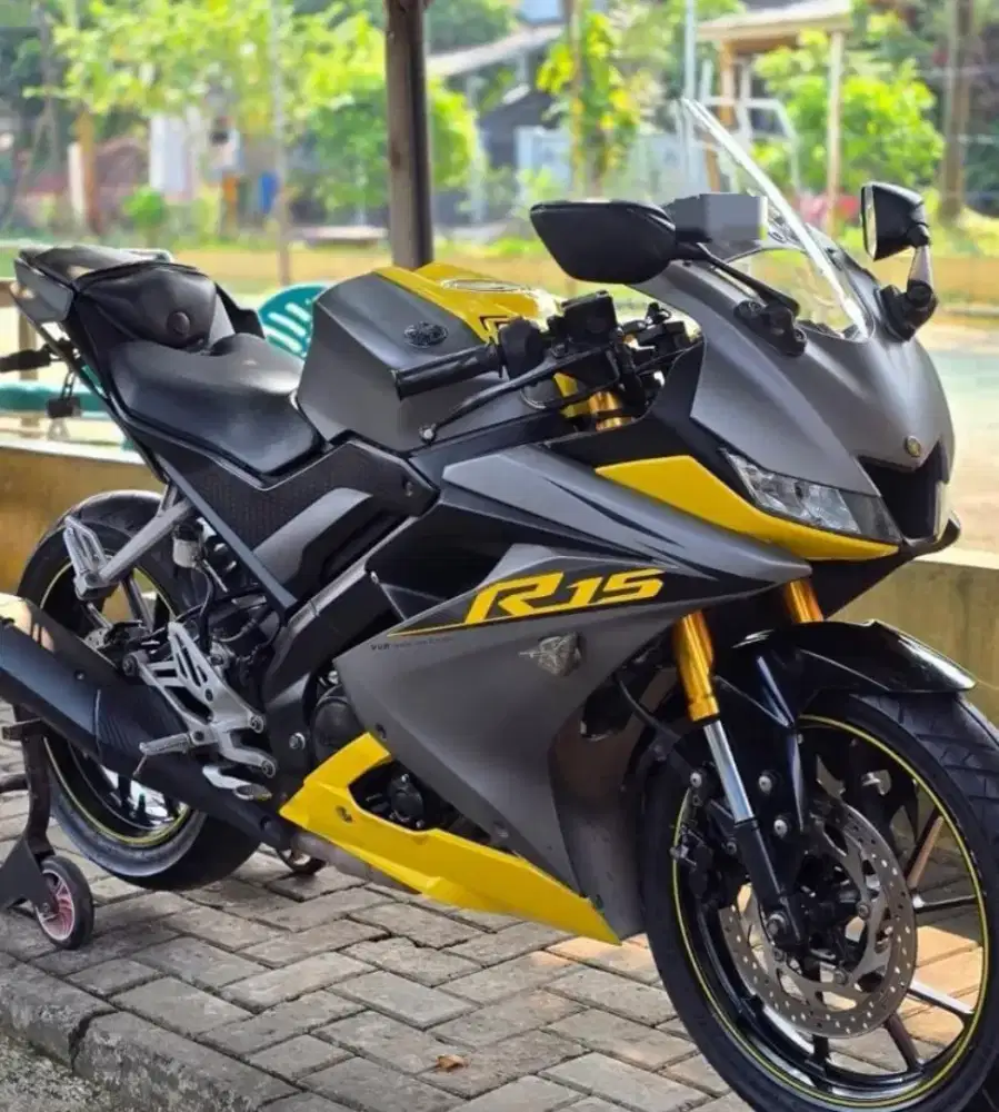 Yamaha R15 V3 tahun 2019