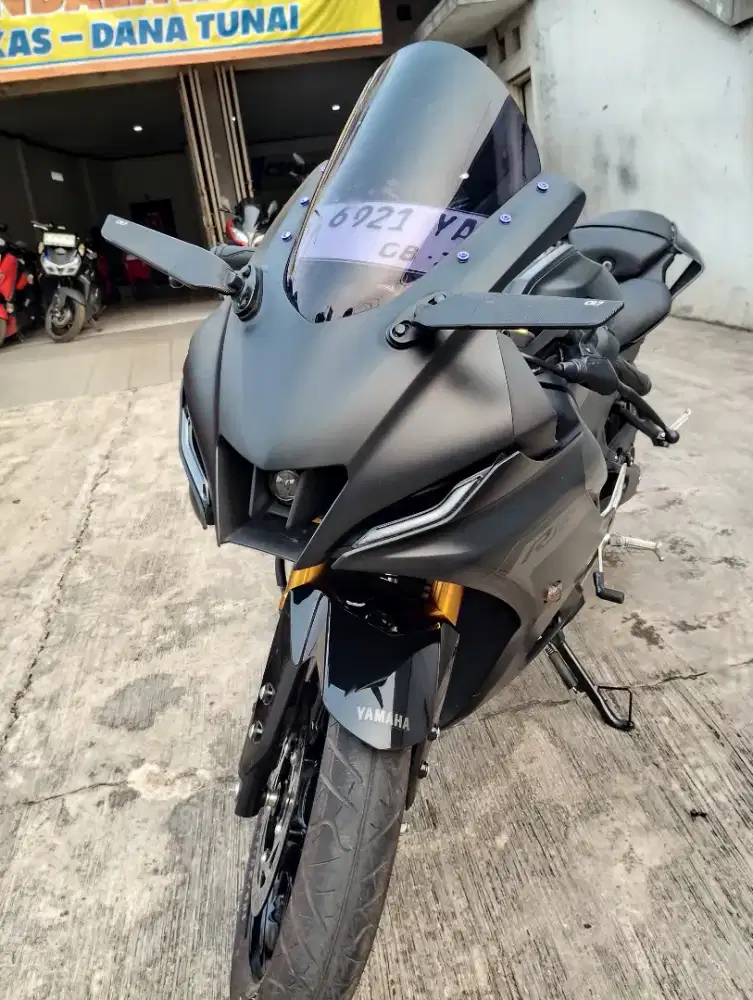 ALL NEW R15 VVA 2025 Km 4k Pajak Hidup Cash Kredit DP 1.5jt