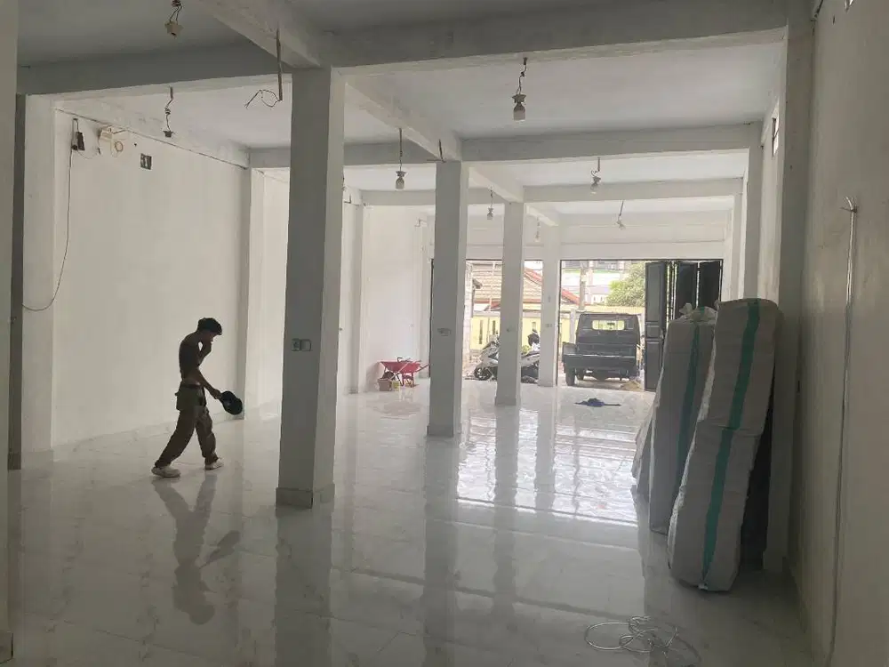 dijual ruko 225m2 cocok buat kafe atau grosir