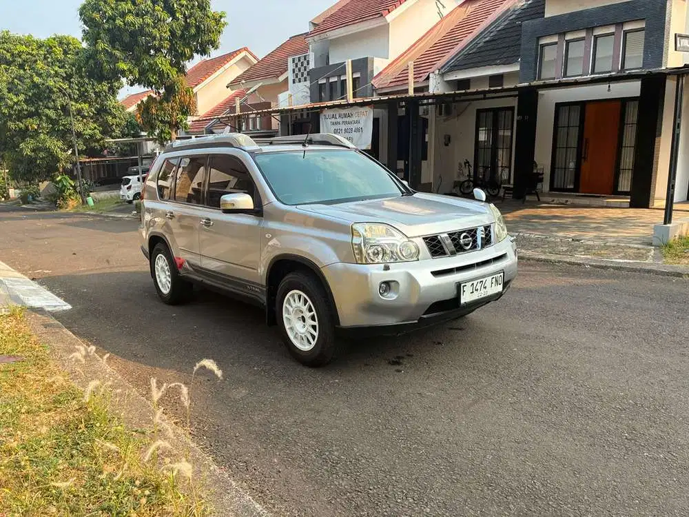 Nissan X-Trail 2009 Bensin