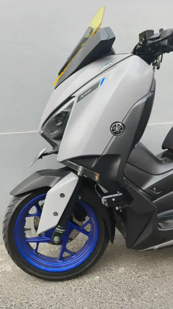 Xmax 2021 Limited Grey