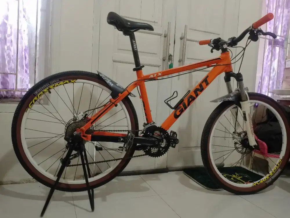 Sepeda MTB giant ATX