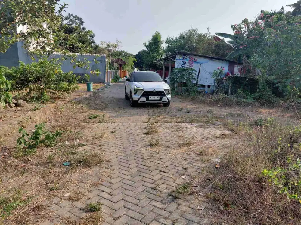 tanah 131m jalan kaliurang km 7 dekat kampus ugm