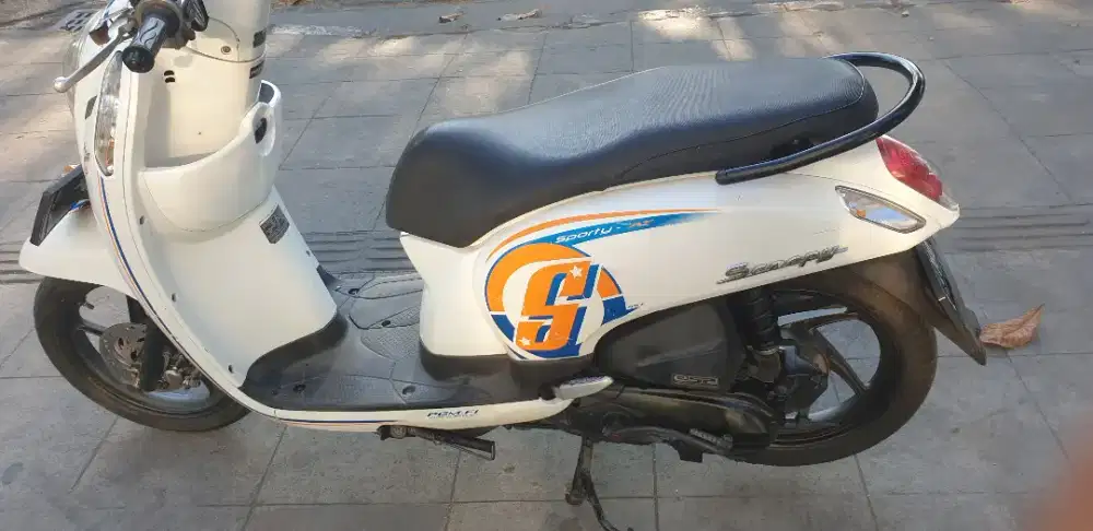 Scoopy Sporty th 2016 mulus pjk baru plat 2021