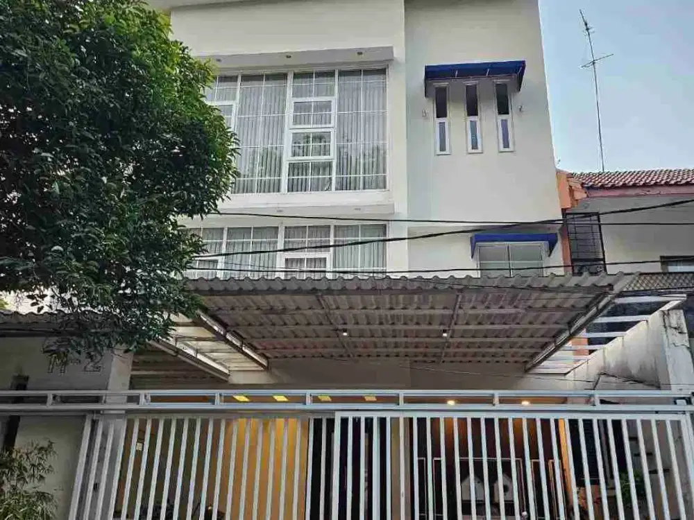 Rumah 2 Lantai di Gunung Sahari Utara Jakarta Pusat