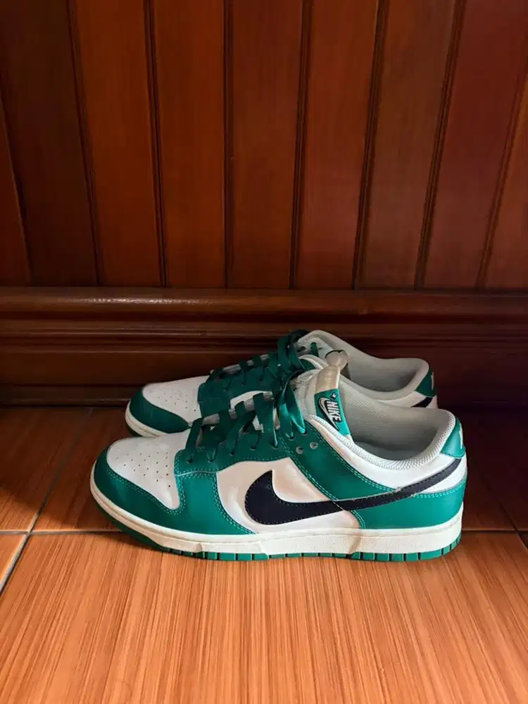 Nike dunk low green