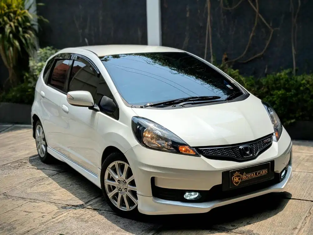 Jazz RS 2013 Matic Istimewa
