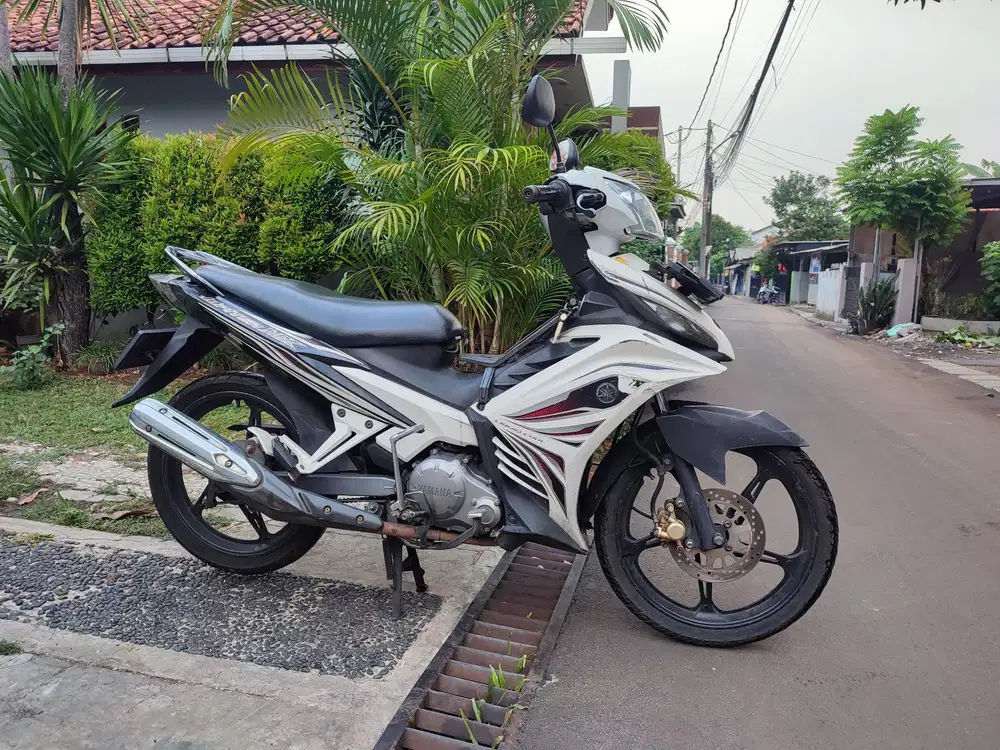 YAMAHA JUPITER MX NEW TAHUN 2013 PAJAK HIDUP PLAT TANGSEL