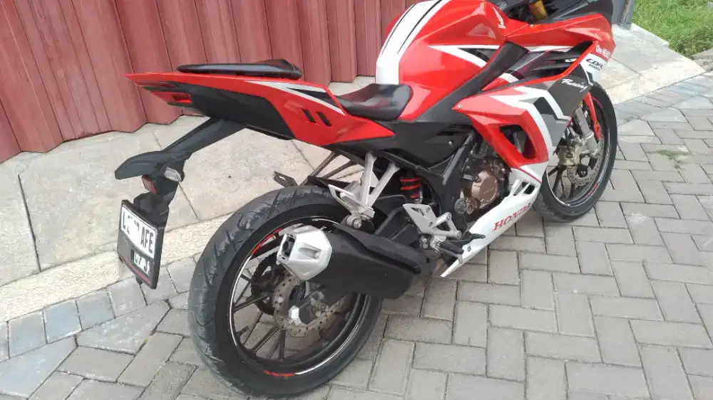 HONDA CBR 150 2021