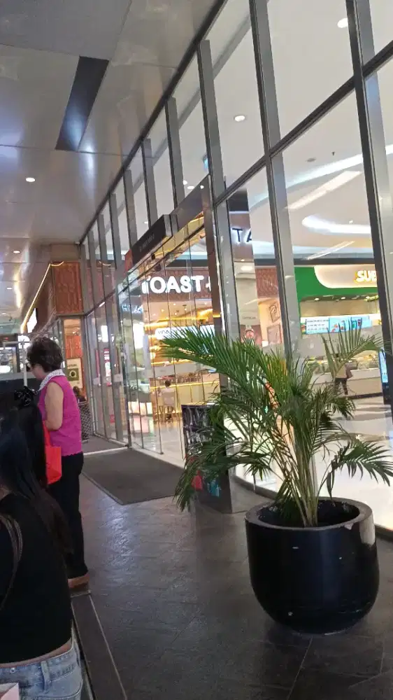 di cari 2 orang cewe segera
