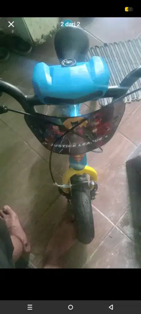 Sepeda roda empat