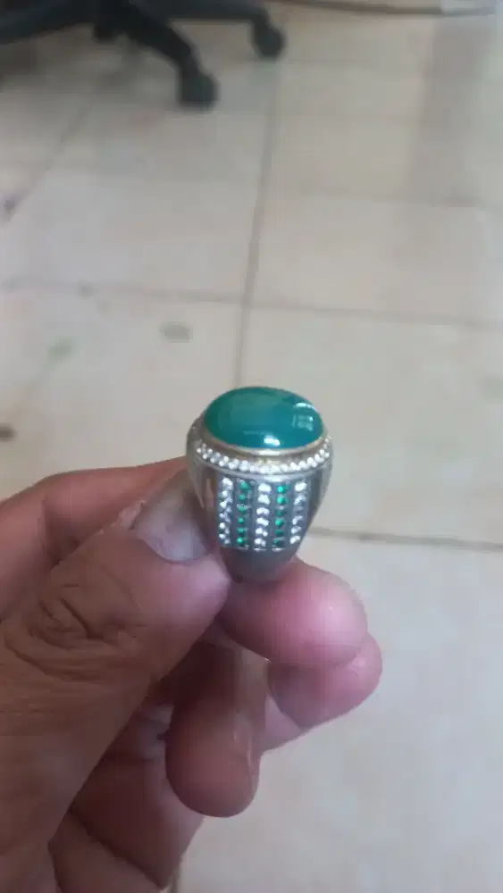 Batu Bacan Gulau Green