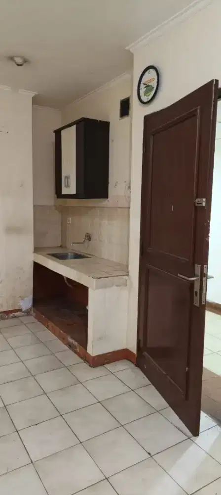 Apartement Gajah Mada Mediterania disewakan