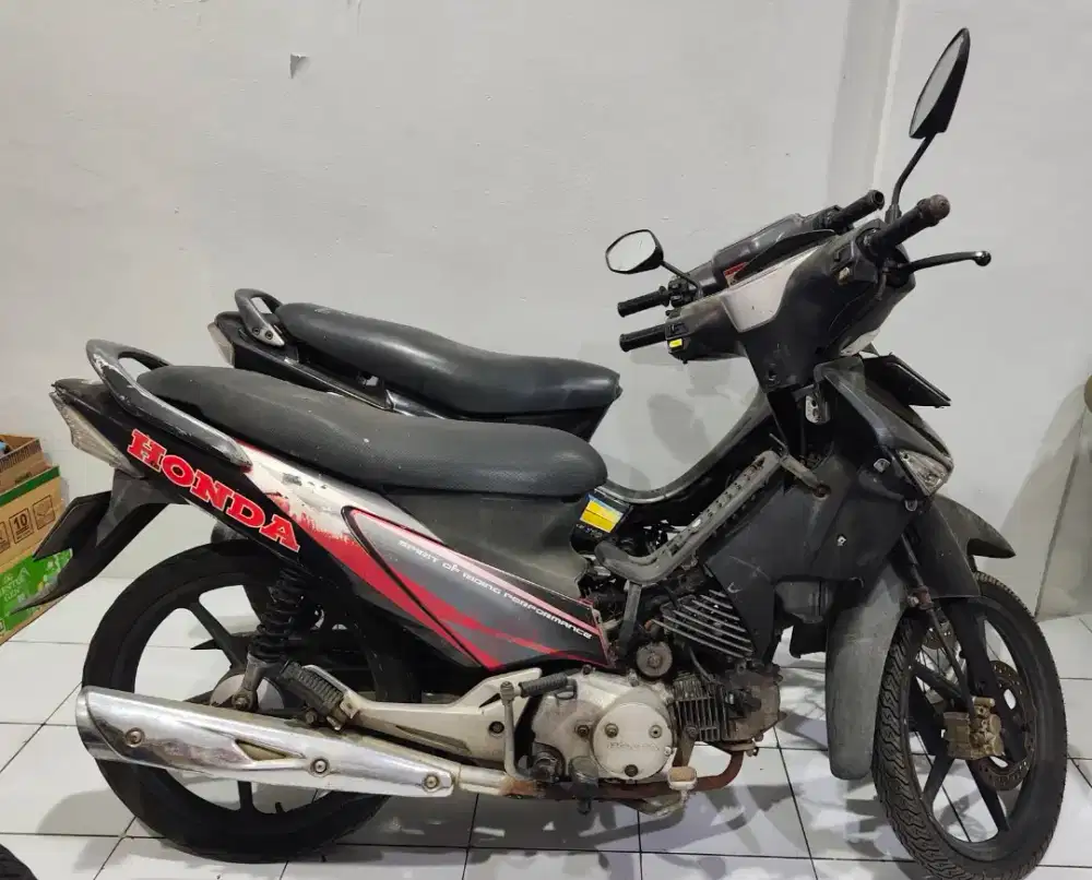 Honda Supra NF 125 SD