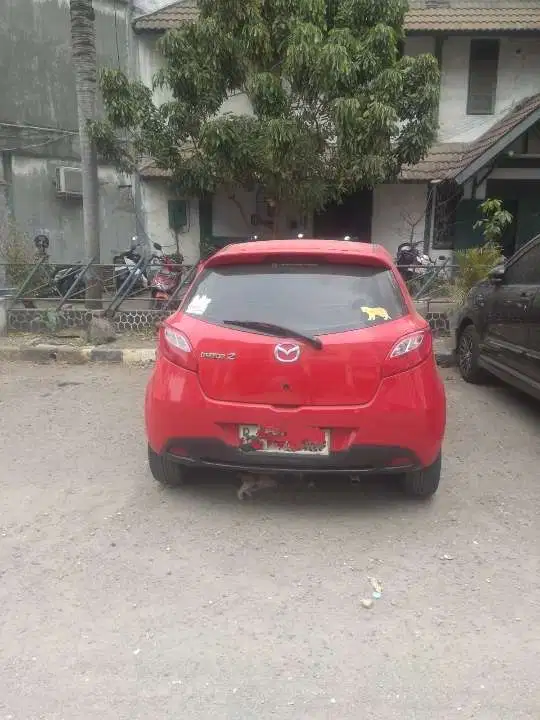 Mazda 2 2012 Bensin