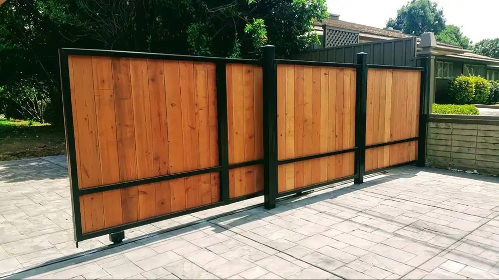 Pagar Sliding Besi Modern untuk Hunian Bandung Cimahi