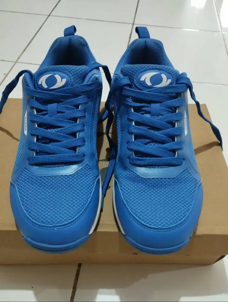 Sepatu Bulutangkis ASTEC Size 43 Biru Original
