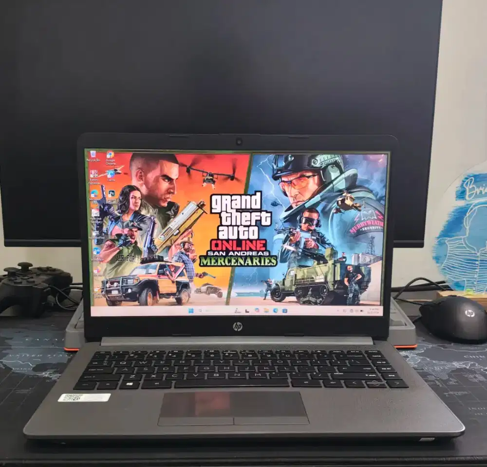 Laptop HP 245 G8