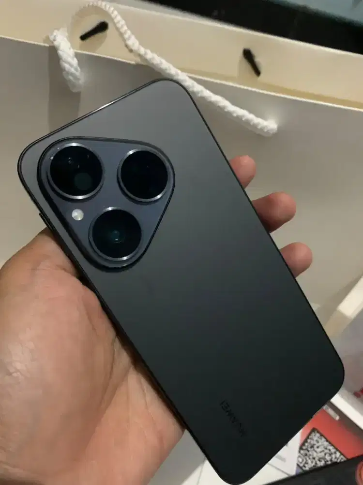 Dijual HP Huawei Pura 80  256GB Fullset lengkap