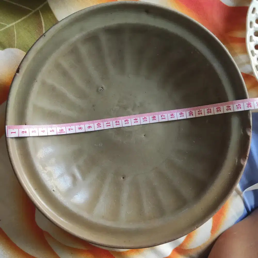 Piring Keramik Celadon Longquan