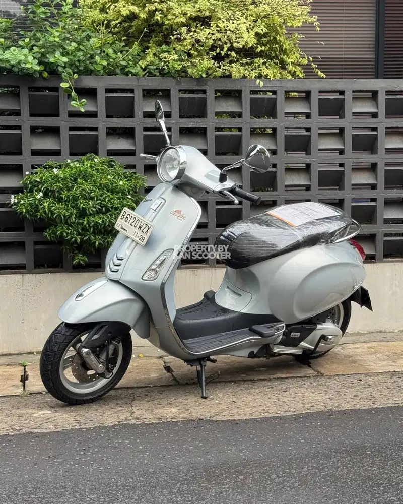 VESPA PRIMAVERA 150 IGET 2016 BERGARANSI