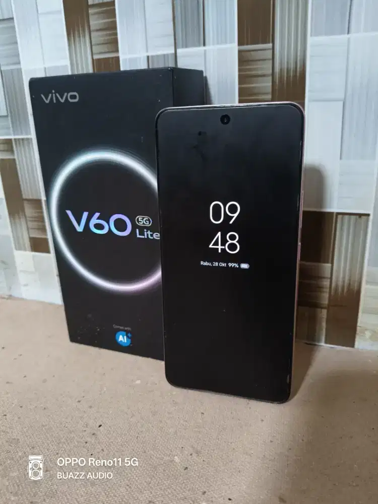Vivo v60 lite 5g, RAM 8/Rom 256 fullset like new