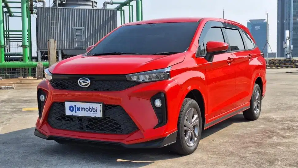KM Rendah - Daihatsu Xenia 1.3 R ADS Bensin-AT 2023