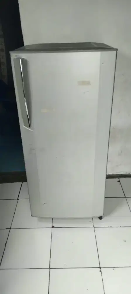 Kulkas LG masih original