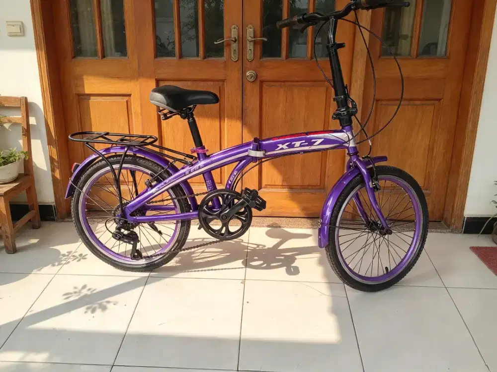 Sepeda lipat uk20 bekas