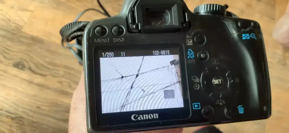 Jual cepat jamera canon eos 1000d normal