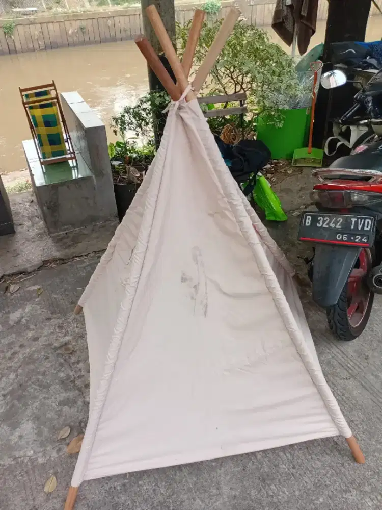Tenda mainan anak