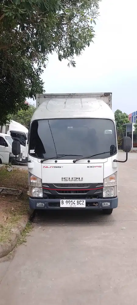 DIJUAL MOBIL ISUZU NLR 55TX
