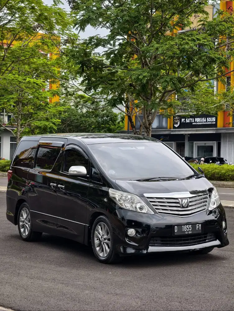TOYOTA ALPHARD S AUDIOLES 2011