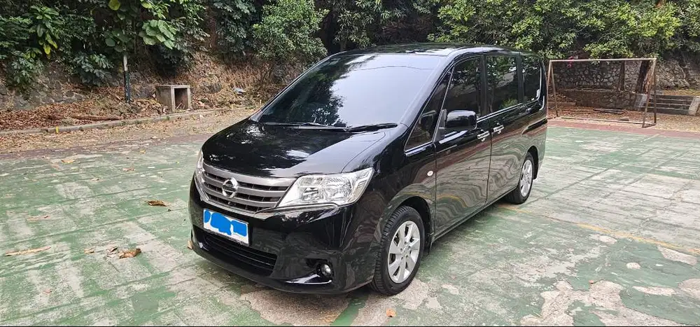 NISSAN SERENA C26 LOW KM - PAJAK 2 JT-AN - BARCODE PERTALITE