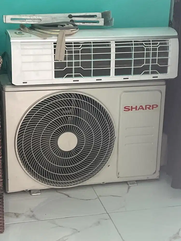 Jual ac bekas 1/2 pk sharp