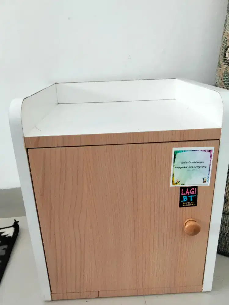 Lemari kecil serbaguna