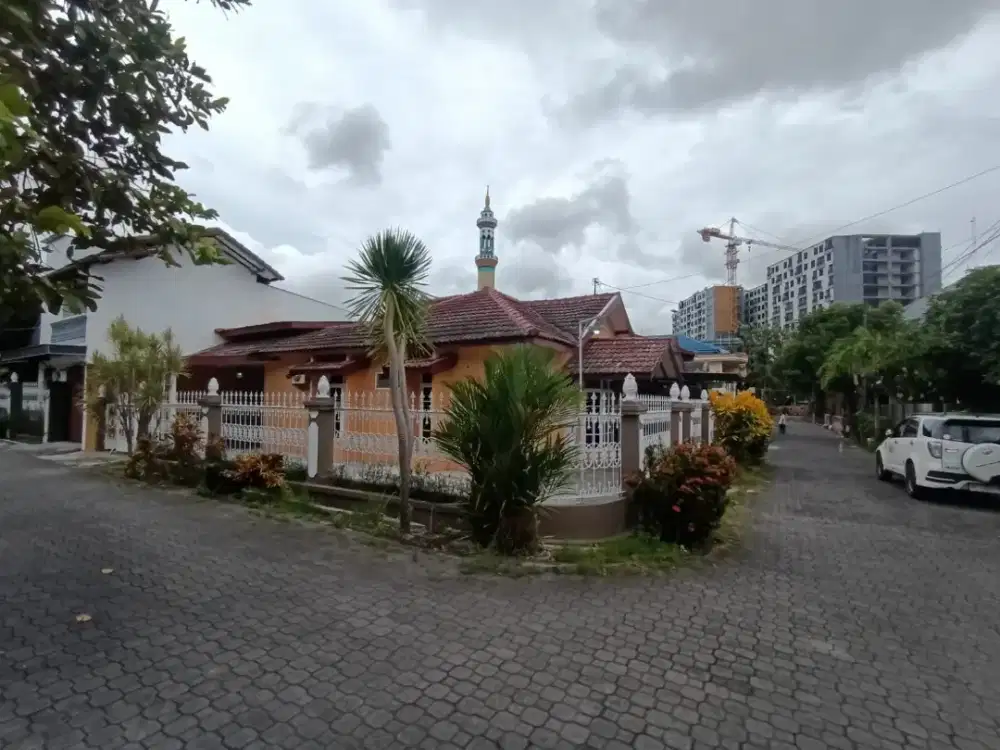 Rumah di Brontokusuman plus furniture dalam Perum dekat Prawirotaman