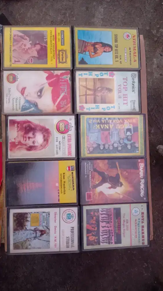 Aneka Kaset Lagu