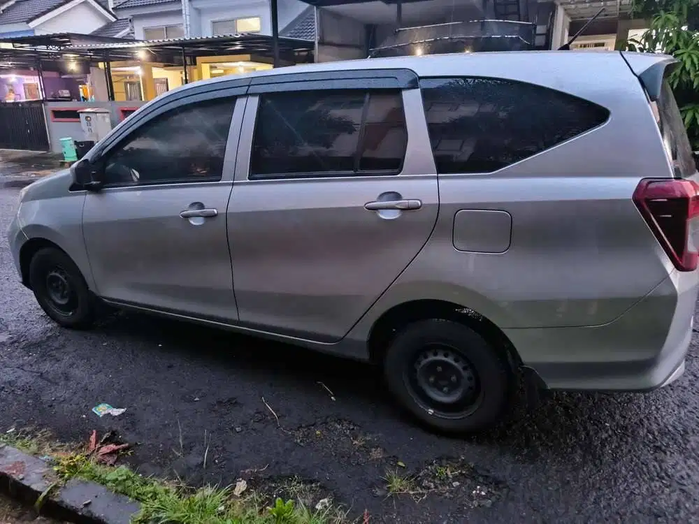 daihatsu sigra (2020)