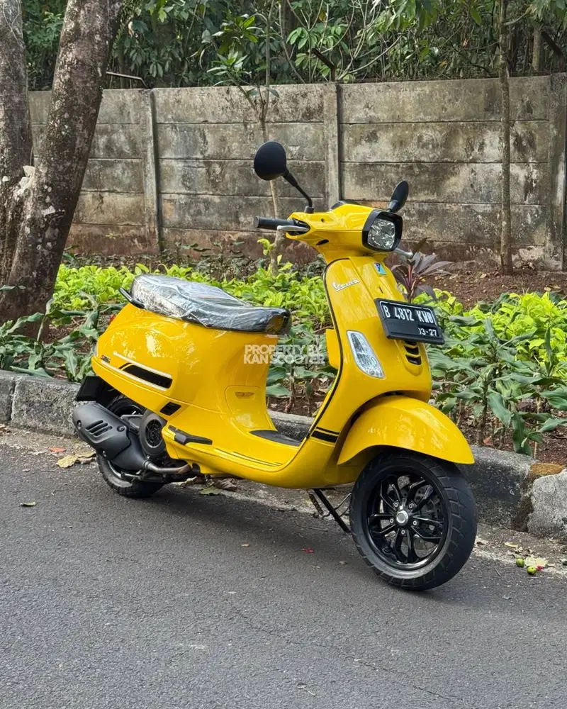 JUAL MURAH VESPA S 125 iGET FACELIFT 2022 MULUS
