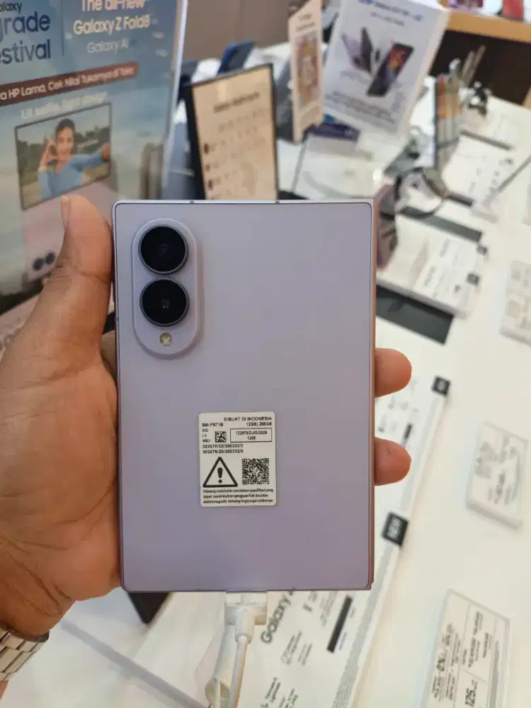 Samsung Z fold 8