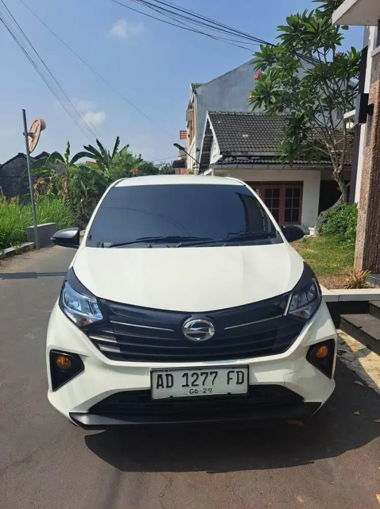 Sigra R Dlx MT 2024