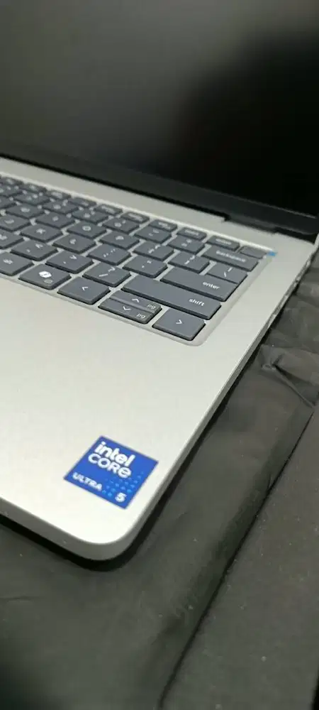 Dell 14 Pro-Intel Core Ultra 5 235U 16GB 512GB Win11pro-(99,99%)