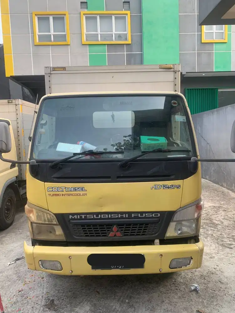 Mitsubishi Colt Diesel FE74 Box Tahun 2012