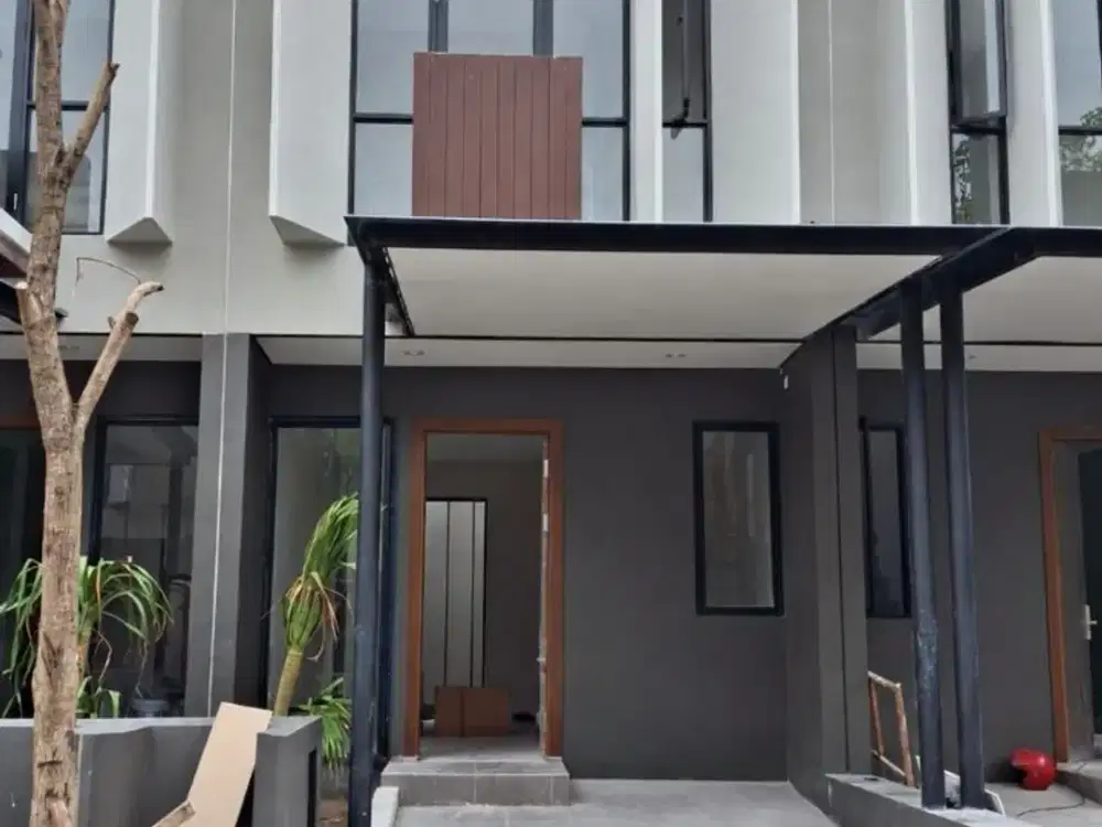 Disewakan Rumah di Nortwest Hill Type Harper Superior, Citraland, Surabaya