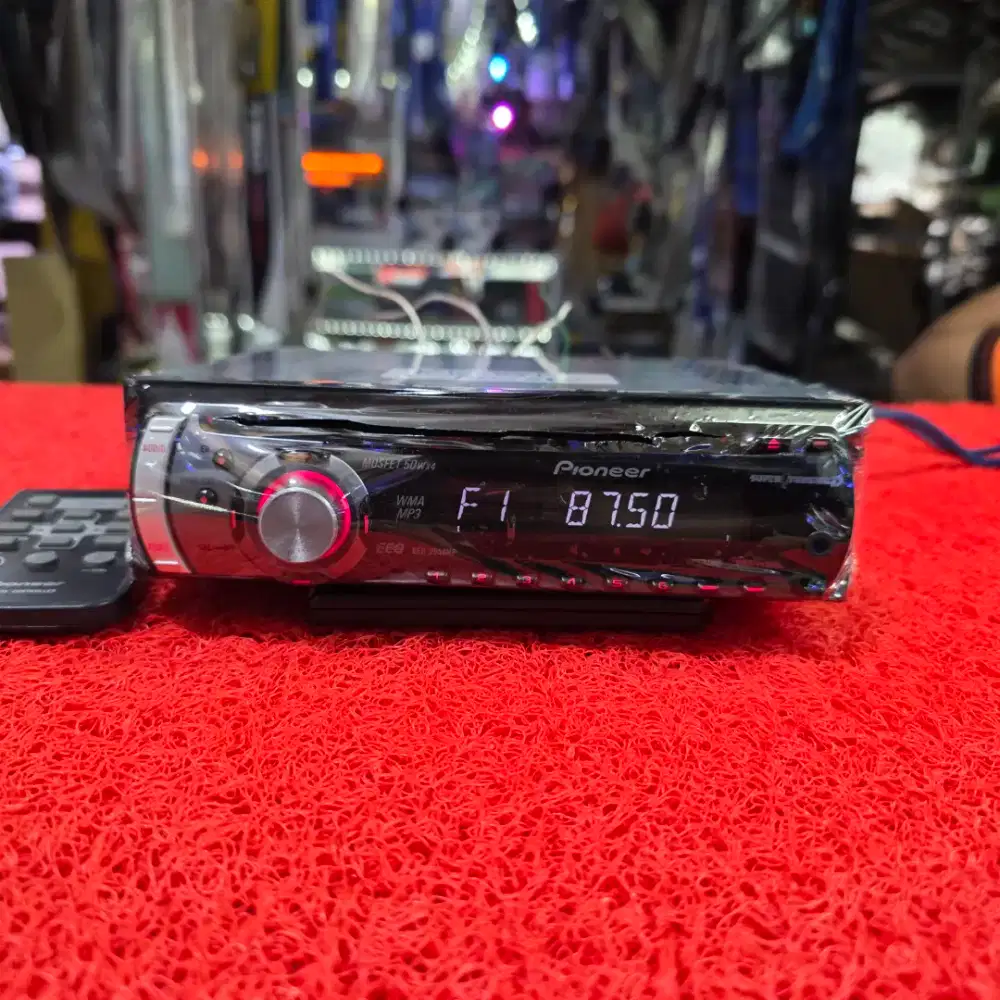 Single Din Pioneer DEH-2950MP CD Aux Radio sudah dipasang Bluetooth