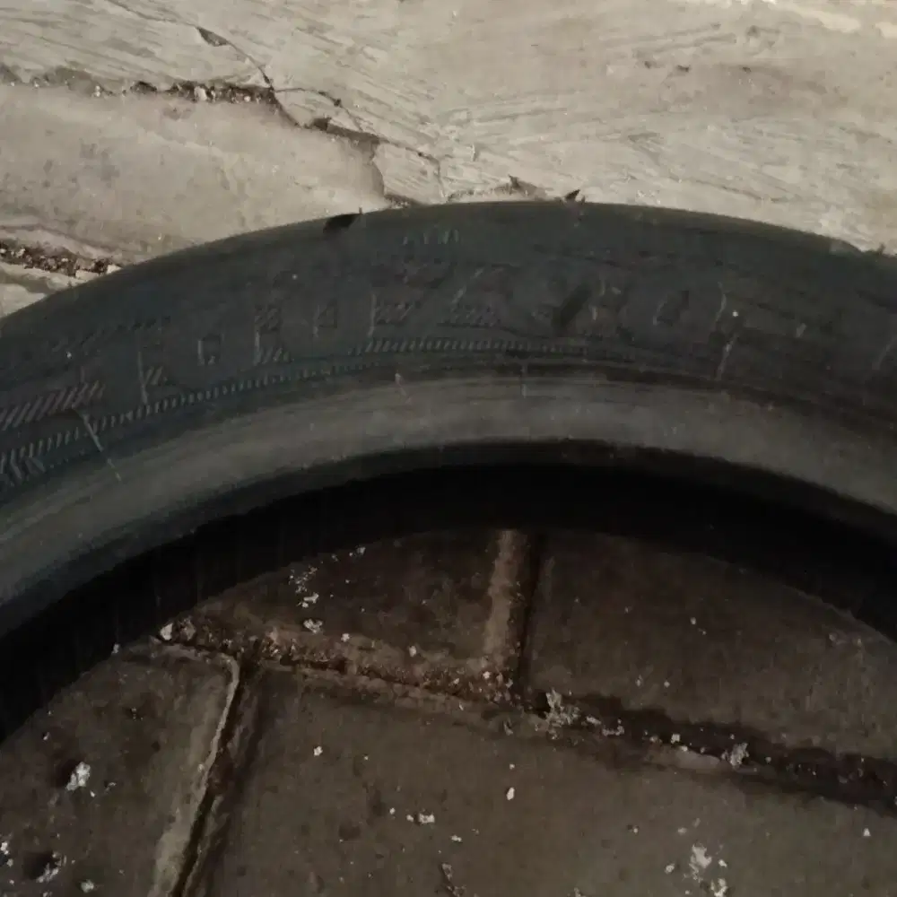 Maxxis 100/80-14