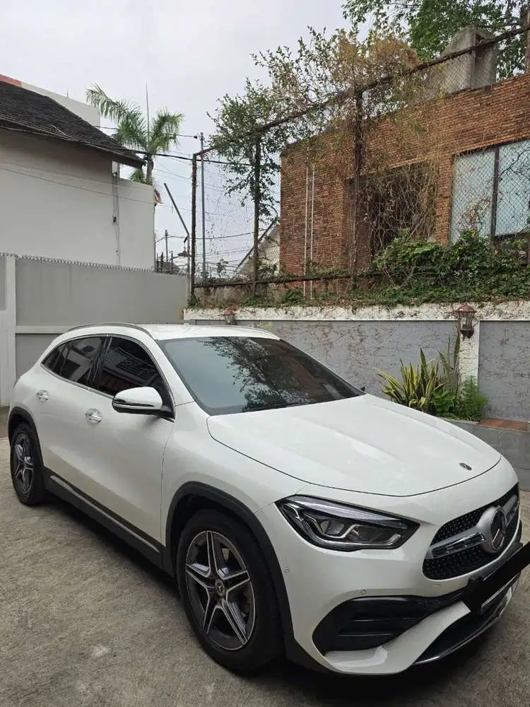 Mercedes-Benz GLA200 2022 Bensin